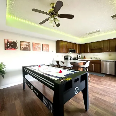 Bits N Boom Crib Apartment